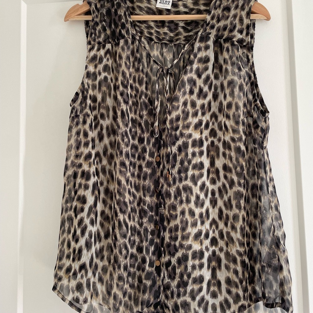 Vero Moda Animal Print Sleeveless Blouse